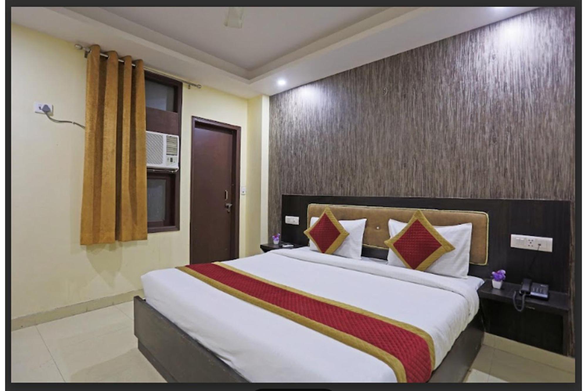Hotel O Urban Wings Neu-Delhi Exterior foto