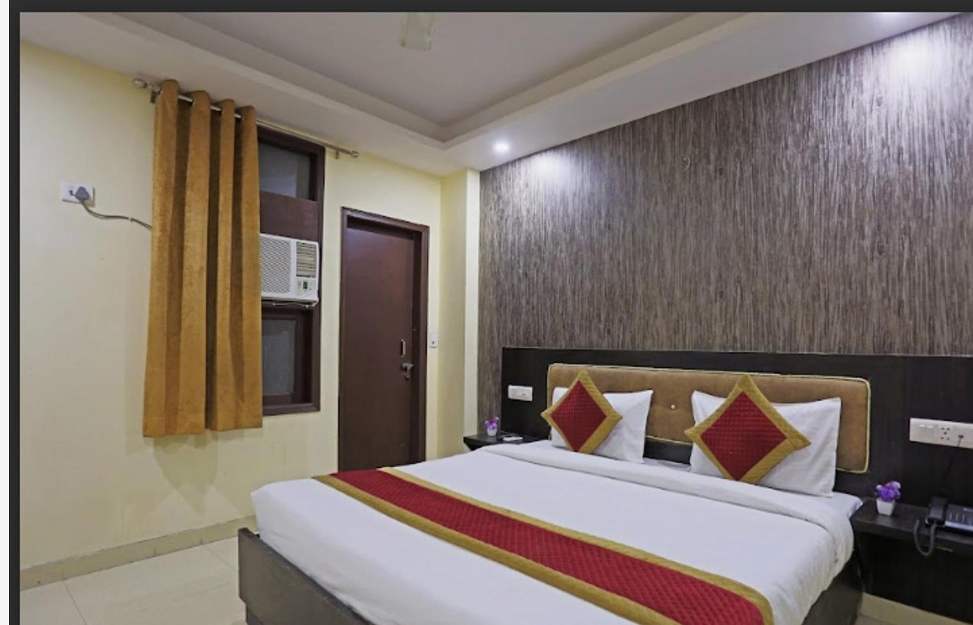 Hotel O Urban Wings Neu-Delhi Exterior foto